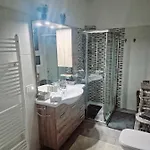 Prime - Air Conditioning, 2 Parking, 2 Baths, Centre, 200mt Esengrini Montalbano, No Keybox Varese