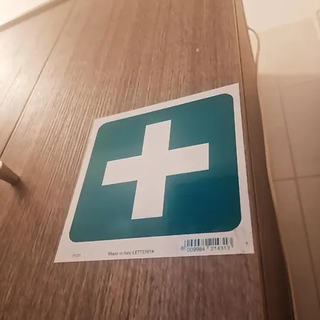 Prime - Feel At Home, Right In The Heart Of - Stylish And Large Apartment, Air Conditioning, 2 Baths, 2 Parking, Centre, Esengrini Montalbano Vakantiehuis