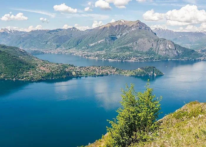 Hébergement de vacances Prime - Air Conditioning, 2 Parking, 2 Baths, Centre, 200mt Esengrini Montalbano, No Keybox Varèse