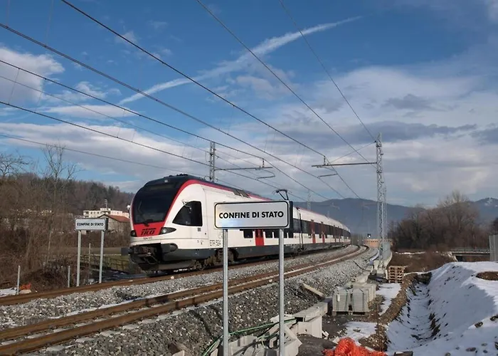 Prime - Air Conditioning, 2 Parking, 2 Baths, Centre, 200mt Esengrini Montalbano, No Keybox * Varèse