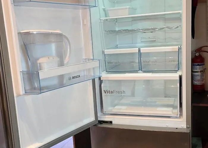 Hébergement de vacances Prime - Air Conditioning, 2 Parking, 2 Baths, Centre, 200mt Esengrini Montalbano, No Keybox Varèse