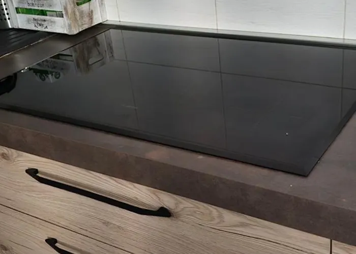 Prime - Air Conditioning, 2 Parking, 2 Baths, Centre, 200mt Esengrini Montalbano, No Keybox *